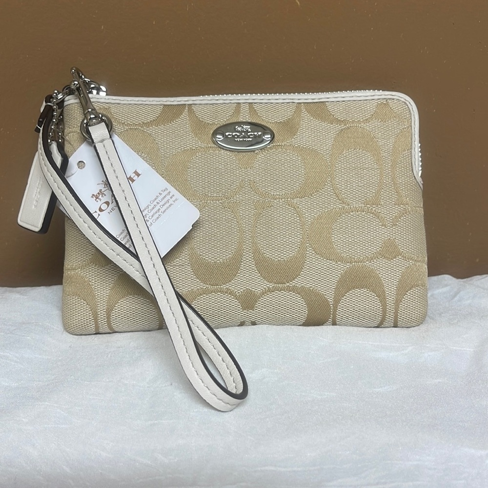 NWT Coach Wristlet Cream and Tan